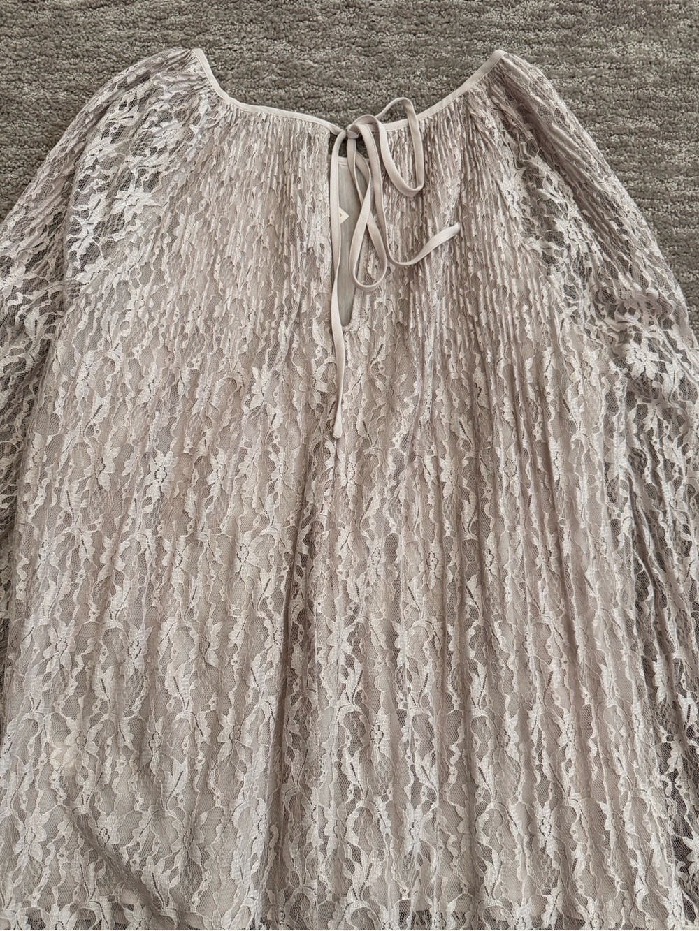 LC Lauren Conrad Pleated Lace Cold-Shoulder Blouse in Blush Pink - Picture 6 of 8